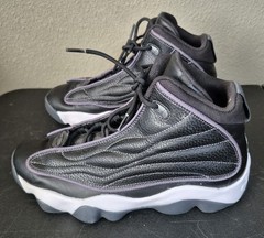 Jordan Pro Strong GS Black/White Mid Top Leather Sneakers Sz: Y7 VGC