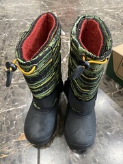Kamik Unisex Rocket2 Snow Winter Boots Olive Size 12 EUR30