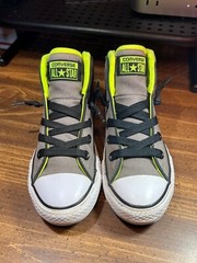 YOUTH Sz 2Y ~ Converse™ Chuck Taylor ALL STAR Mid Top ‚Gray, Neon‘ 642030F