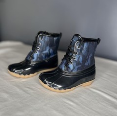 Epicstep Boots Kids Size 8 Black Blue Camo Duck Boot Rain Snow Lace Up Rubber