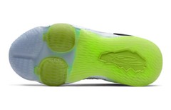 Nike LeBron 17 Mid Air Command Force – BQ5594-100