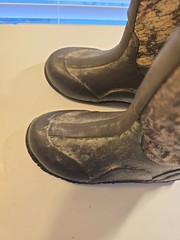 Bogs Camo Waterproof Rubber Boots Kids Sz 1 Hunting Outdoors Insulated Thick