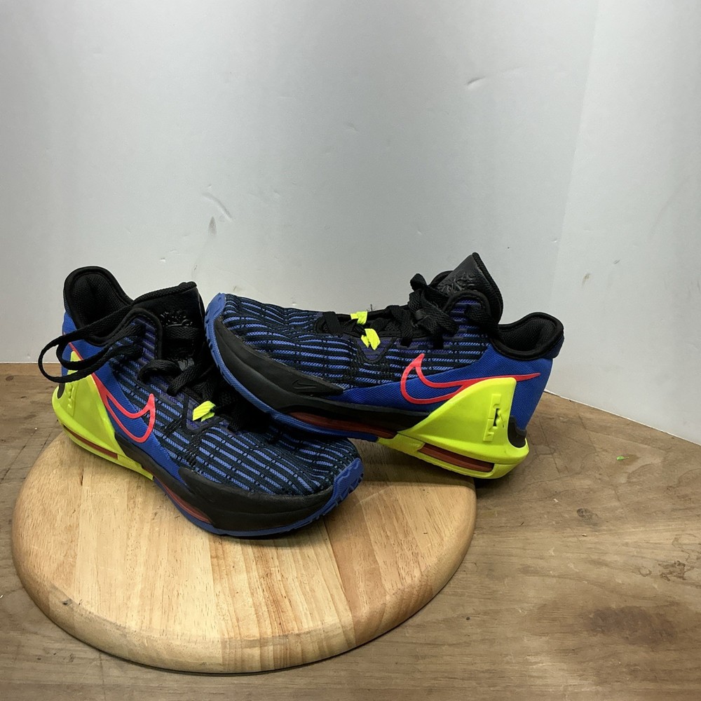 Size 5.5 Nike LeBron Witness 6 Low Hyper Royal Bright Crimson(NICE)