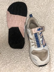 New Balance Play V1 Hook & Loop – Grey/Pink/Blue/Blk – Sz 13 Pre-owned