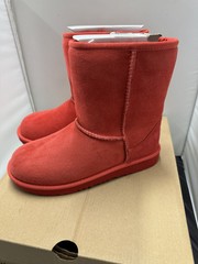 UGG Kids Classic II Boot Red 1017703K Kids Size 4