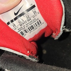 Nike Team Hustle D8 Red Black White Athletic Sneakers Unisex Kids 1Y Synthetic