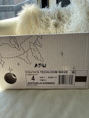 NIB, Ret $119, APL TechLoom White Wave Youth Sneakers (Size 4/EUR 35.5)