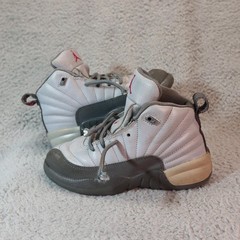 Nike Jordan 12 Retro Wolf Grey [510816-029] 11.5C Preschool