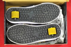 Heelys Roller Shoes Motion Grey Yellow Camo 770153H Size Youth 4 w/Box and parts