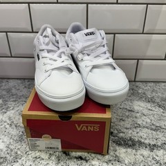Vans Seldan Platform White Canvas Lace Up Sneakers Shoes US 4 Street Casual