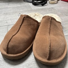 UGG Chestnut Shearling Lined Slides Slippers Kids 6 Women’s 8 Cozy Comfort