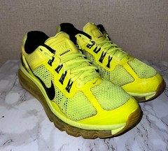 Nike Air Max 2013 Volt Neon 555426-700 Youth Size 6Y