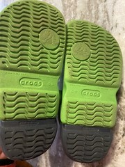 Crocs Classic Clogs Kelly Green Kids Size C12 Slip On Shoes
