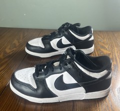 Nike Nike Dunk Low Black/White Colorblock Leather Lace-Up Kids US 1Y