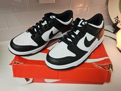 Nike Dunk Low GS Panda Black White CW1590-100 Size 5.5Y / Women 7 Damaged Box