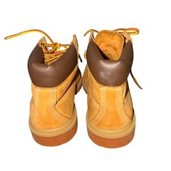 Timberland 6-Inch Premium Boots Little Kid 11 Pre-Owned Wheat Waterproof Leather
