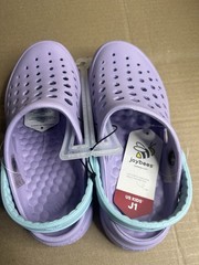 Joybees Kids‘ Dylan Slip-On Clogs – Sky Blue/Lilac Purple – Size – J1