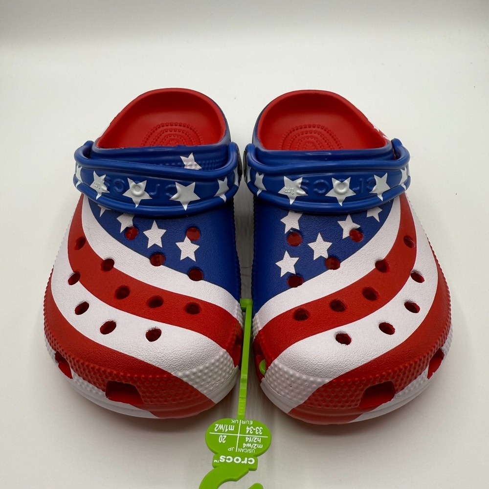 Crocs Classic American Flag Clog Size M2 / W4 🔥🔥