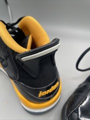 Size 6 (GS) – Jordan Dub Zero Mid Black Taxi