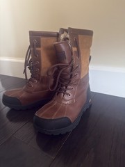 UGG Kids Winter Boots Butte II US Size 2 Big Kids 1005582K