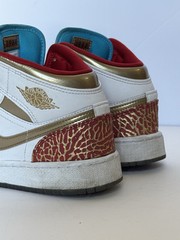 Size 3.5 (GS) – Jordan 1 Mid NC To Chi 2023