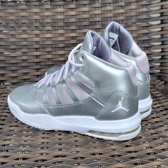 Jordan Max Aura SE (GS) Silver Gray White Sneakers Unisex Kids 6Y AV5175-040