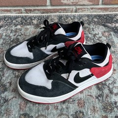 Nike SB Alleyoop GS Skate Shoes / Youth 5.5Y – Womens 7 / Low CJ0883-102