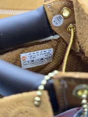 Timberland Premium 6” Waterproof Boots Youth Size 3 Wheat Nubuck TB012709
