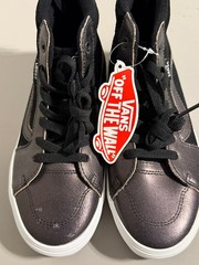 Vans Sk8-Hi Missy Youth Size 4 Black Bronze Zip Back High Top Sneakers
