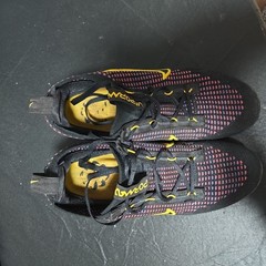 Nike Air Vapormax Flyknit Gradient Black 6.5 Sneakers DV2198-001