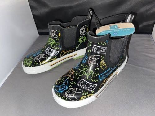 Lily&Dan Short Children’s Rain Boots Video Game Pattern Unisex Boys Sz 11/12New