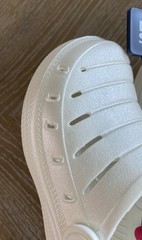 Rugged Shark Swivel Strap EVA Clogs Sandals Pearl White Toddler Unisex Sz 7