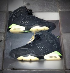 Pre-owned Jordan 6 Retro Electric Green /gs Size 3.5y