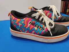 Heelys Pro 20 Prints sneakers. Size Youth 5 (Women’s 6)