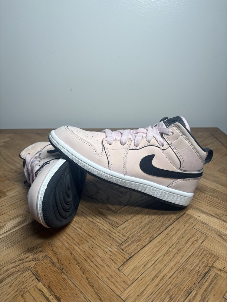 Nike Air Jordan MID GS Black Rose OG Cotton Candy Size 2Y