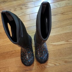 Bogs K Classic Flowers Sz 3 Pull-On Brown Floral Rubber Waterproof Mid-Calf Boot
