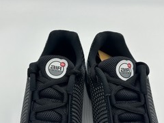 Nike Air Max DN GS Size 7Y Black Dark Grey White Running Shoes FB8987-007