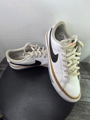 Size 5 (GS) – Nike Court Legacy Low White Desert Ochre