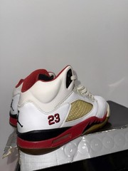 Jordan Air Jordan 5 Retro White/Red/Black US 9 136027-162