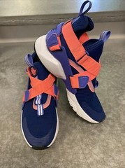 NIKE AJ6662-403 HUARACHE CITY (GS) BIG KID BLUE ORANGE PURLE WHITE SIZE 5Y*