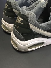 Nike Air Max Kids size 4 gray vO2