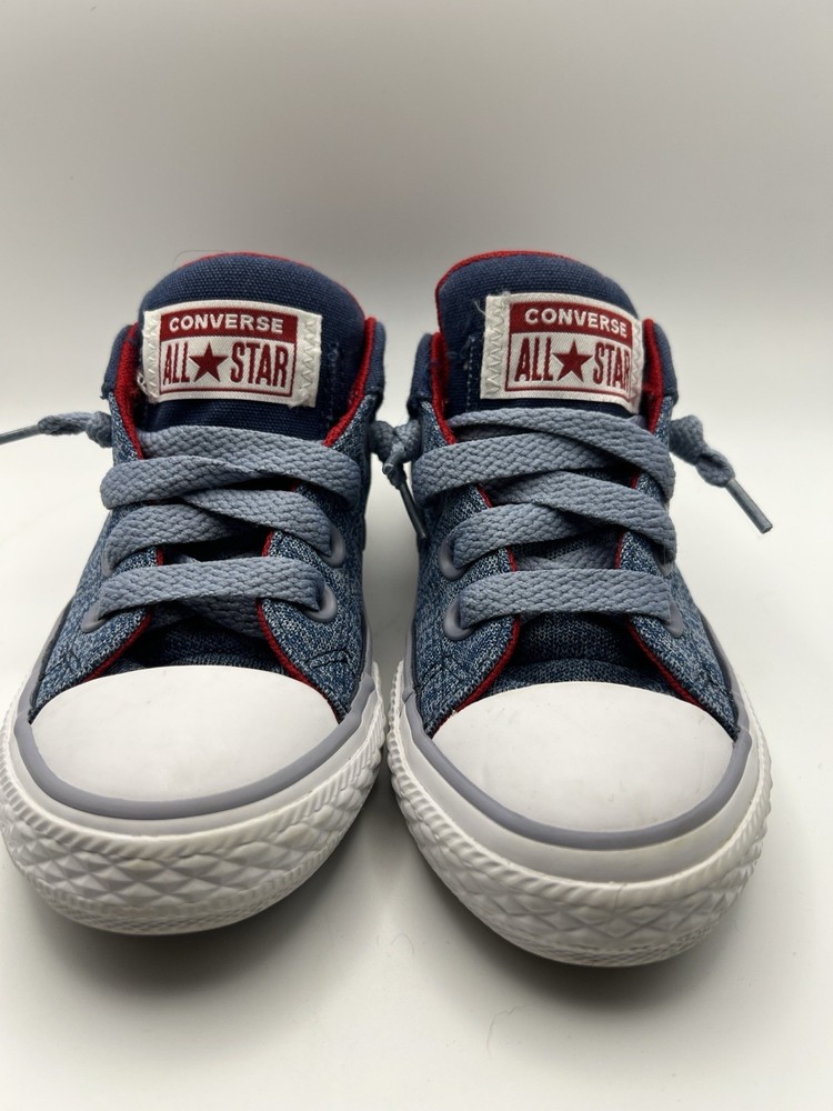 Little kid size 11 converse, blue