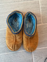 UGG Tasman II Cookie Monster Slippers Kids Sz 2 #1147214K