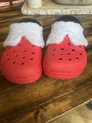 Crocs Classic Lined Santa Claus Clogs Kid Size 3 Slip-On Shoes Christmas Red EUC