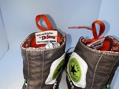 Converse Dr. Seuss Green Eggs And Ham Very Rare Kids/Junior Size 5 shoes