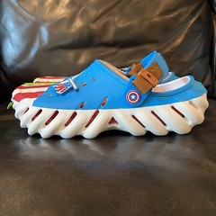 Marvel x Crocs Echo Clog Captain America Kids size 6 (crocs j6) jibbitz shown