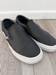 VANS Classic Slip-On Perf Leather Black Skateboard Shoes 721356 Size Youth 3.5