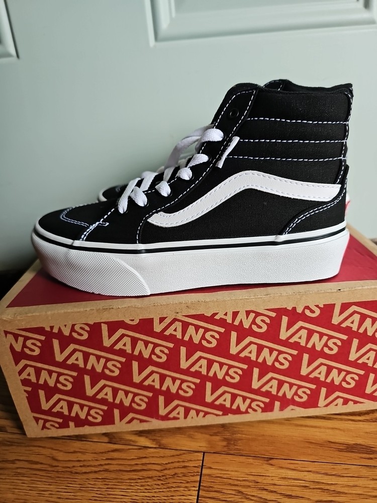 Vans Fillmore High Top Size US 2.0 /EU 32.5 Kids Black And White