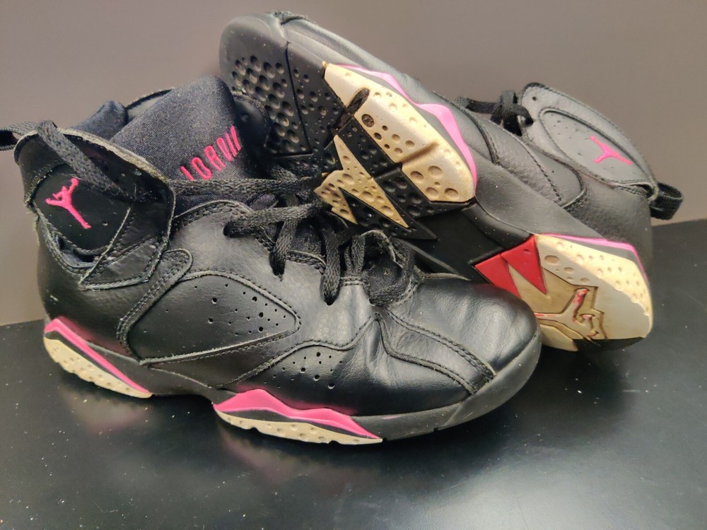 Nike Air Jordan 7 Retro size 3Y Hyper Pink Black girls kids Sneakers 442961-018