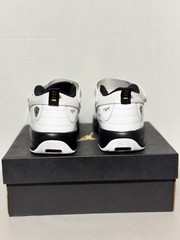 Jordan Max Aura 6 Sneakers New Athletic Running Shoes BNIB Size 2 Youth/Adult